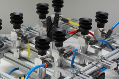 MÃOS PRESAS (EOAT) / VÁCUO